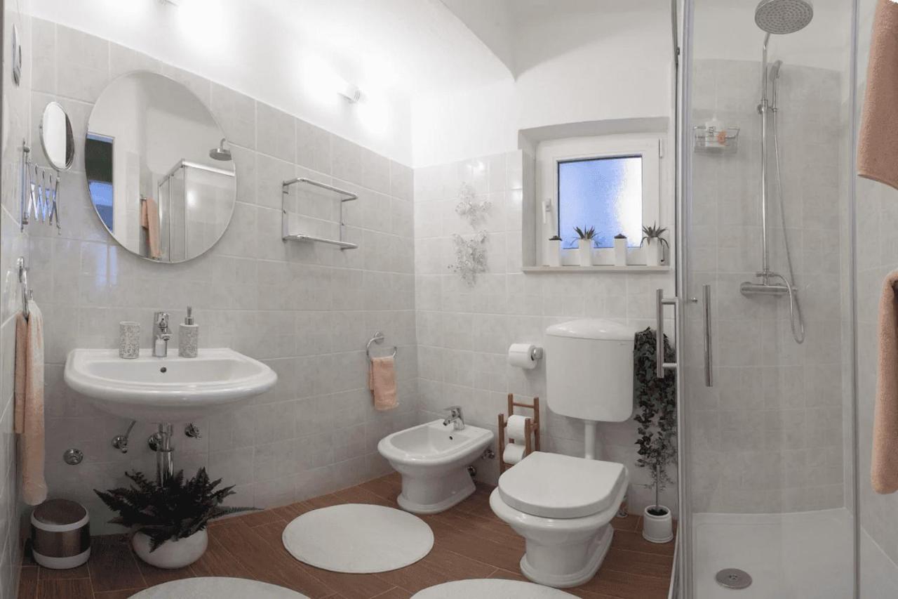 ספליט Beach Apartment Butterfly With Sea View מראה חיצוני תמונה