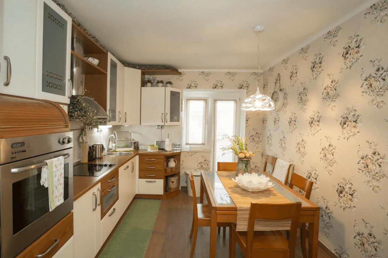 ספליט Beach Apartment Butterfly With Sea View מראה חיצוני תמונה